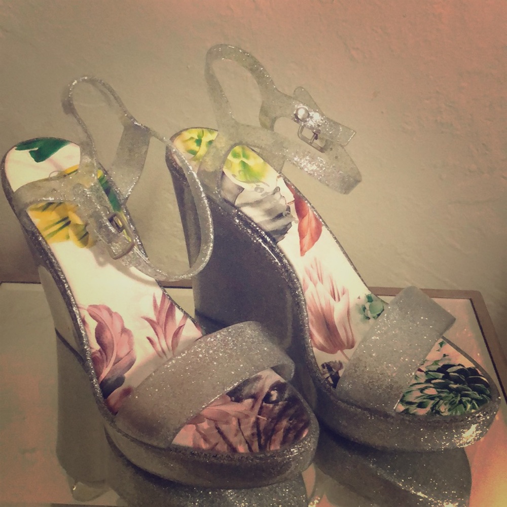 🔴SOLD🔴 Forever Wedge